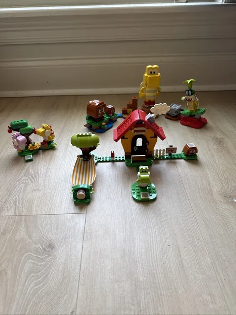 Lego Super Mario Lot SEE DESCRIPTION
