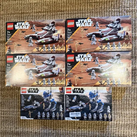 LEGO Star Wars The Clone Wars 75342 Republic Fighter Tank 7+ 262 pcs Box Lot