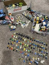 Huge LEGO Lot City Farm Police Town & Random Vehicles