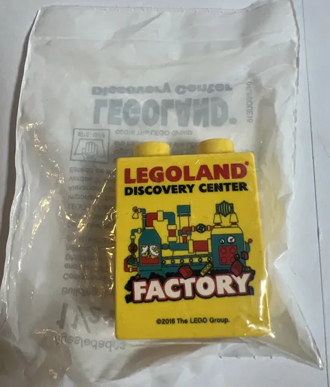 LEGO 2016 Promotional Block Discovery Center Legoland Factory