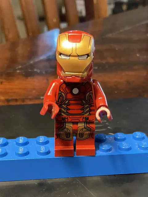 LEGO MARVEL SUPER HEROES IRON MAN Mark 45 Armor Rare sh0164