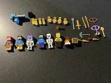 LEGO Minecraft Minifigure Lot - Bee keeper With Bees - Accessories  Weapons Mini