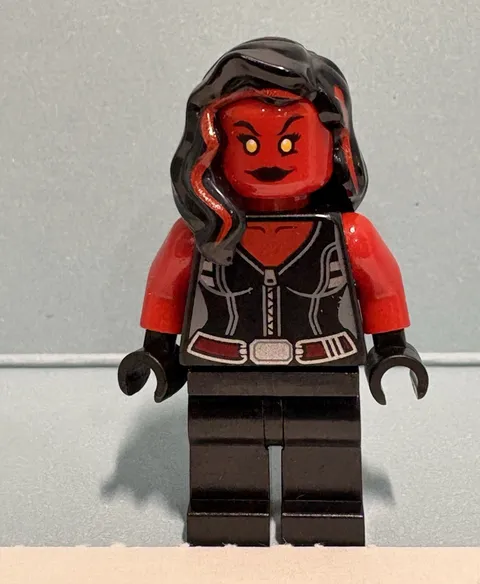Lego Red She-Hulk 76078 Avengers Super Heroes Minifigure