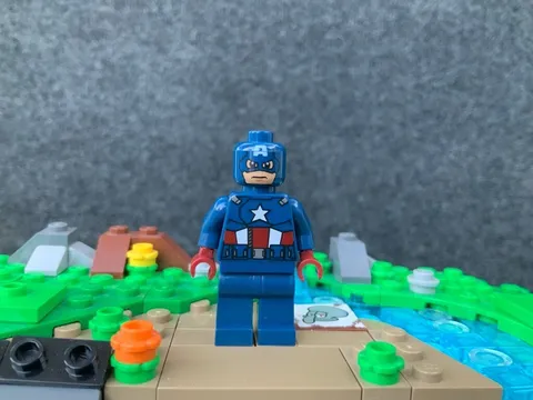 LEGO Captain America sh0014 Marvel Minifigure Dark Blue