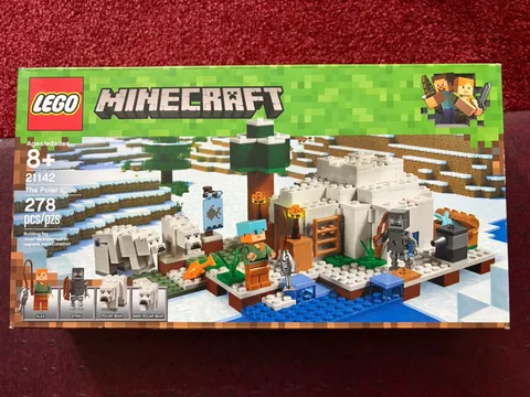 Lego Minecraft Set - The Polar Igloo (21142), NIB