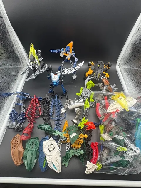 Bionicle Lot (Figures, Parts, Accessories) Weapons Misc Rare