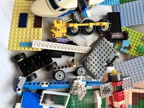 LEGO Bulk Lot 6.6 Lbs Mixed Bricks Plates Wheels Windows Airplane Vehicle Part