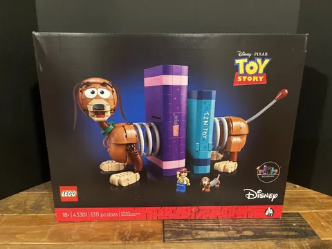 LEGO Disney and Pixar Toy Story Slinky Dog Bookends 43301 Building Set - New