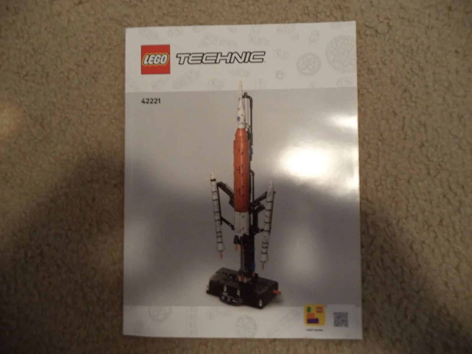 LEGO Technic Instruction Manual 42221 Artemis Space Launch System Rocket