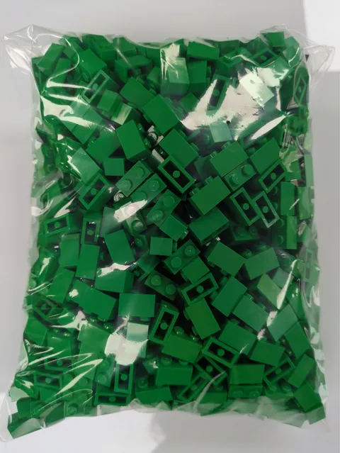Lego 1,000 New Bright Green Brick 1 x 2 Stud Building Blocks # 3004