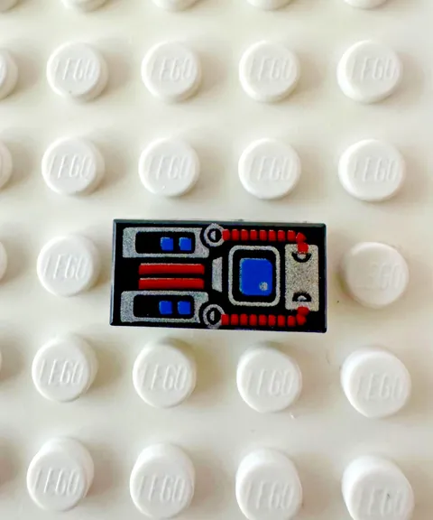 LEGO Tile 1 x 2 with Spyrius Blue Screen, Silver and Red Panel 3069px28