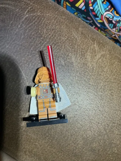 LEGO Star Wars Gingerbread Darth Vader Minifigure SW1483