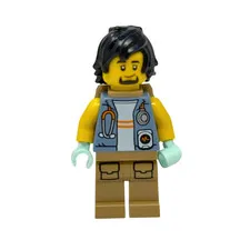 LEGO City Jungle Explorer Dr. Medic Vet Minifigure