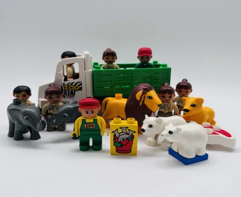 Lego Duplo Zoo Animal Figure & Truck Lot Polar Bears Baby Elephants Lions