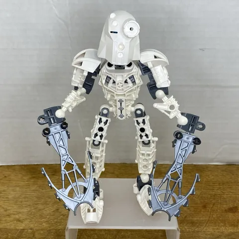 LEGO Bionicle 8606 Toa Nuju Toa Metru 2004 Complete Build No Manual