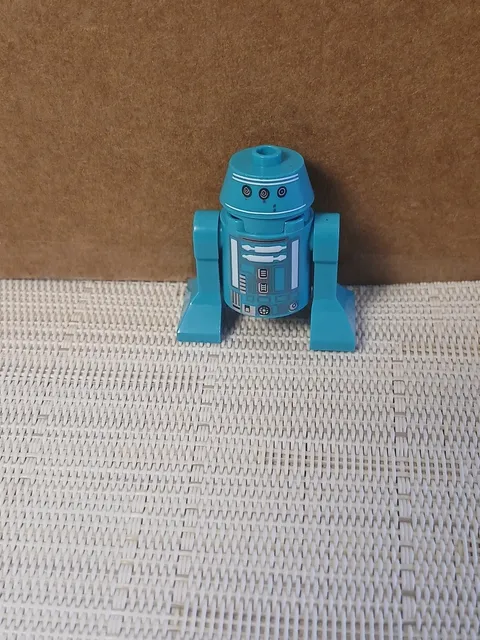LEGO Star Wars Teal Astromech Droid Plastic Minifigure Figure
