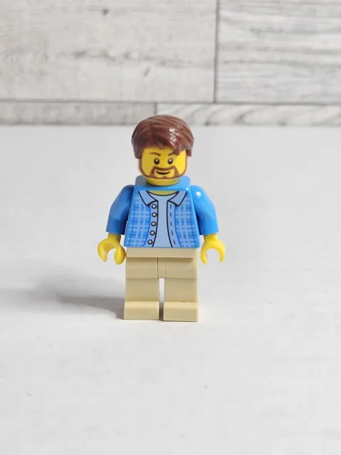 Lego Minifigure Junior Dad Family from set 10686
