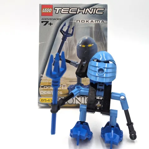 LEGO Bionicle 8543 Turaga Nokama (w/ Box)