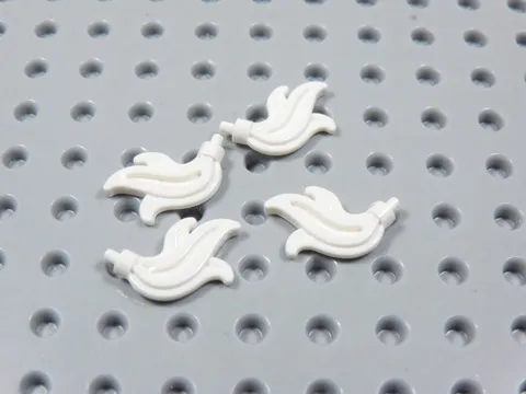 LEGO Lot of 4 White Feathers Plumes Accessory Minifig BQ