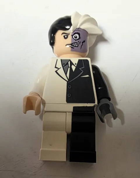 LEGO Batman Original Two Face Minifigure bat004 From 7781 Authentic Lego
