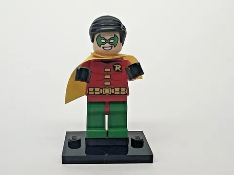 LEGO DC Super Heroes Minifigure - Robin Very Short Cape - SH0112