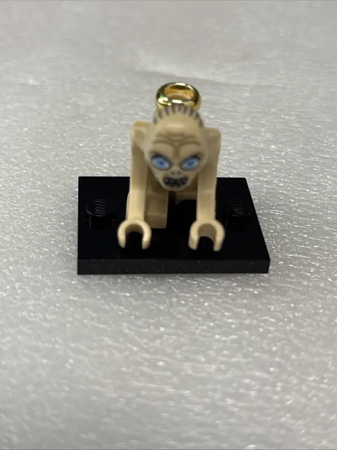 Lego Lord Of The Rings Hobbit Gollum Minifigure with One Gold Ring