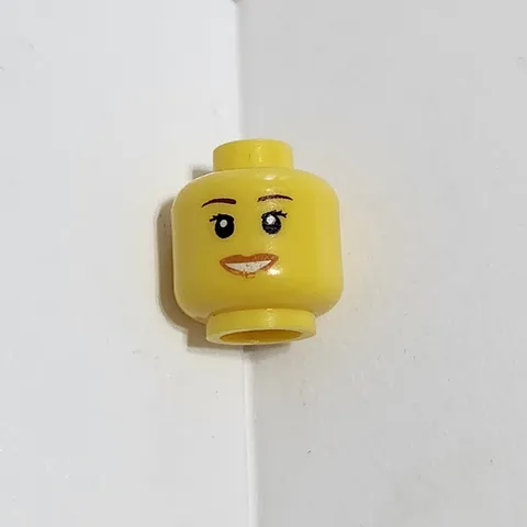 Lego Head Female Woman Yellow Skin Brown Brows Pink Lips Minifigure Minifig