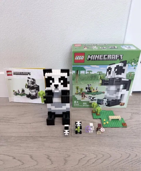 LEGO Minecraft 21245 The Panda Haven Complete 553 Pcs Box Manual Retired 2023