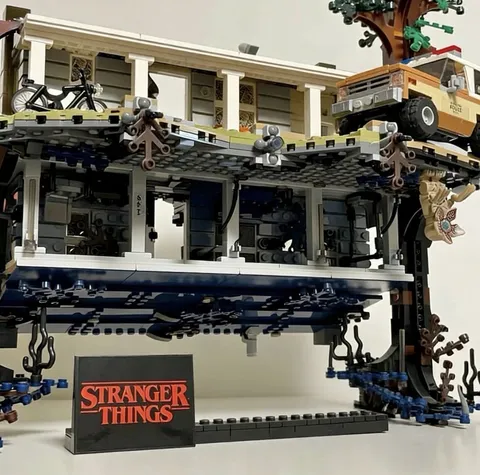 Unofficial Stranger Things: The Upside Down (75810) - With Box