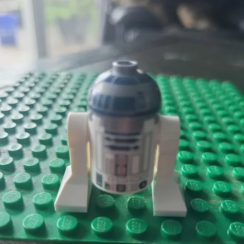 Lego R2-D2 Minifigure Lavender Dots Astromech Droid Star Wars sw0527a