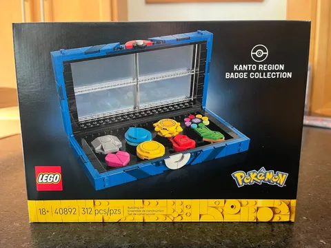 LEGO 40892 Pokémon Kanto Region Badge Collection Sealed New in Box