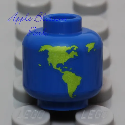 NEW Lego GLOBE Planet Earth World Continents Map Minifig Blue w/Lime Green Head