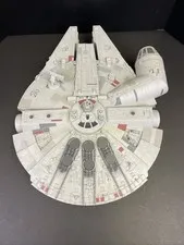 Hasbro, Star Wars, The Force Awakens Battle Action Millennium Falcon C – 001C