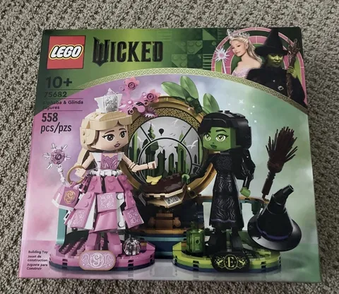 LEGO Wicked 75682 Elphaba & Glinda Figures 558 pcs 10+ Brick Separator
