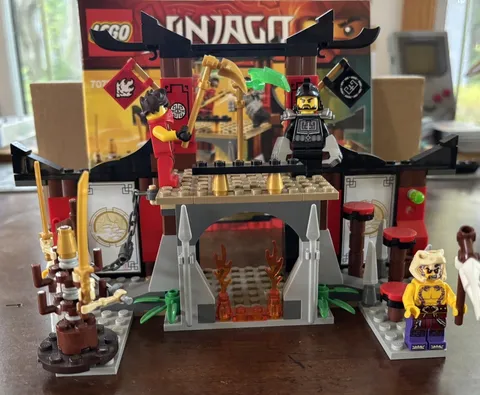 LEGO NINJAGO: Dojo Showdown (70756) 100% Complete with Instructions