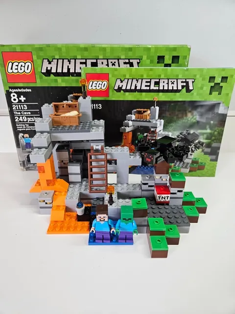 LEGO Minecraft 21113 The Cave Set Steve & Zombie Spider Box Manual Minifigures