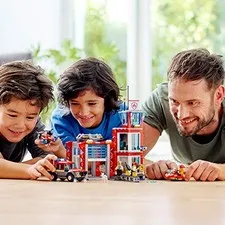 LEGO City Fire Station 60215 Light&Sounds Block Toy Boy Car Vehicle Bricks