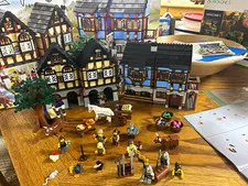 LEGO Castle 10193 Medieval Market Village 1601pc Box & Instructions 99% complete