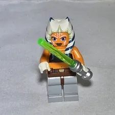 LEGO Star Wars Ahsoka Tano Minifigure Jedi Tube Top sw0192 7680 7675 8098 8037
