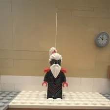 LEGO NINJAGO Minifigure (njo123) w/ Cape, White Hair & Beard, Black Robe