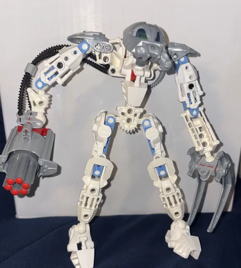 Lego Bionicle Toa Mahri Matoro complete used