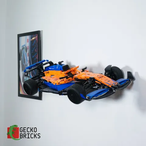3D Printed Wall Mount for LEGO® Technic McLaren F1 (Set 42141) - Gecko Bricks