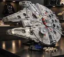 Lego Star Wars 75192 Ultimate Collection Series Millennium Falcon *AS NEW*