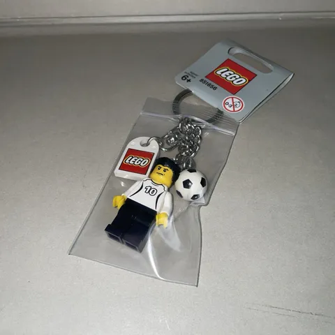 Lego Sports German Soccer Player Minifigure Keychain 851656