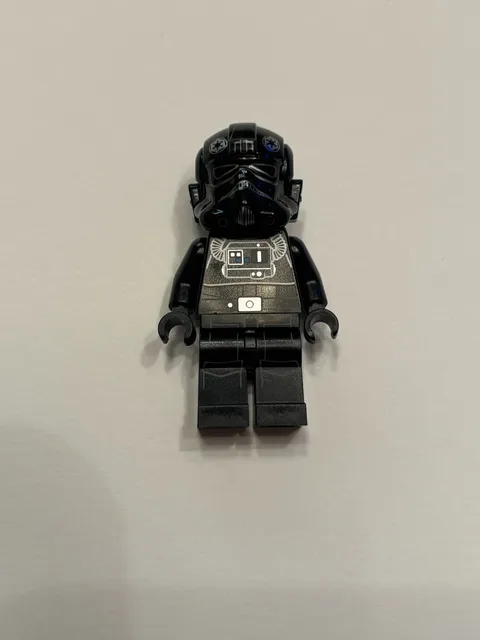 Lego Star Wars Imperial TIE Fighter Pilot Minifigure (75211)