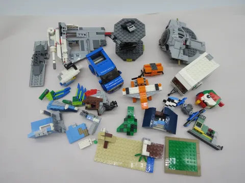 LEGO BULK 2.7 Lb STAR WARS/CITY and mixed RANDOM parts
