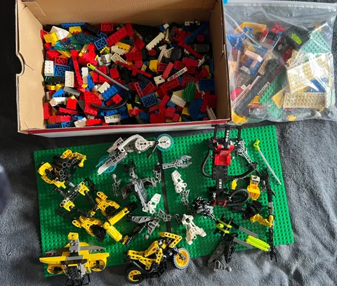 LEGO 5LB LOT! Random Mixed pieces, cars, tires, bricks, random, bionicle, BULK!