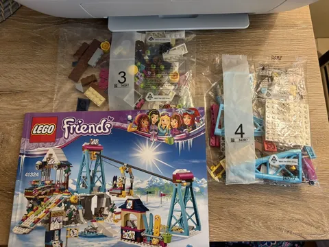 Lego Friends 41324 - Snow Resort Ski Lift bags 3 and 4 ONLY 