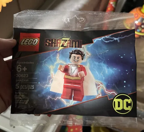 Lego Shazam Polybag #30623 Minifigure Brand New ( Sealed Rare DC Comics )