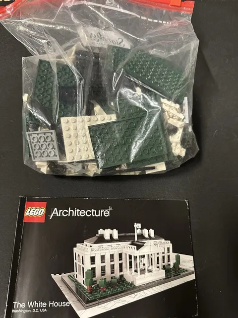 LEGO Architecture The White House full set